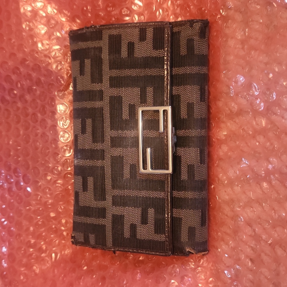 Fendi wallet